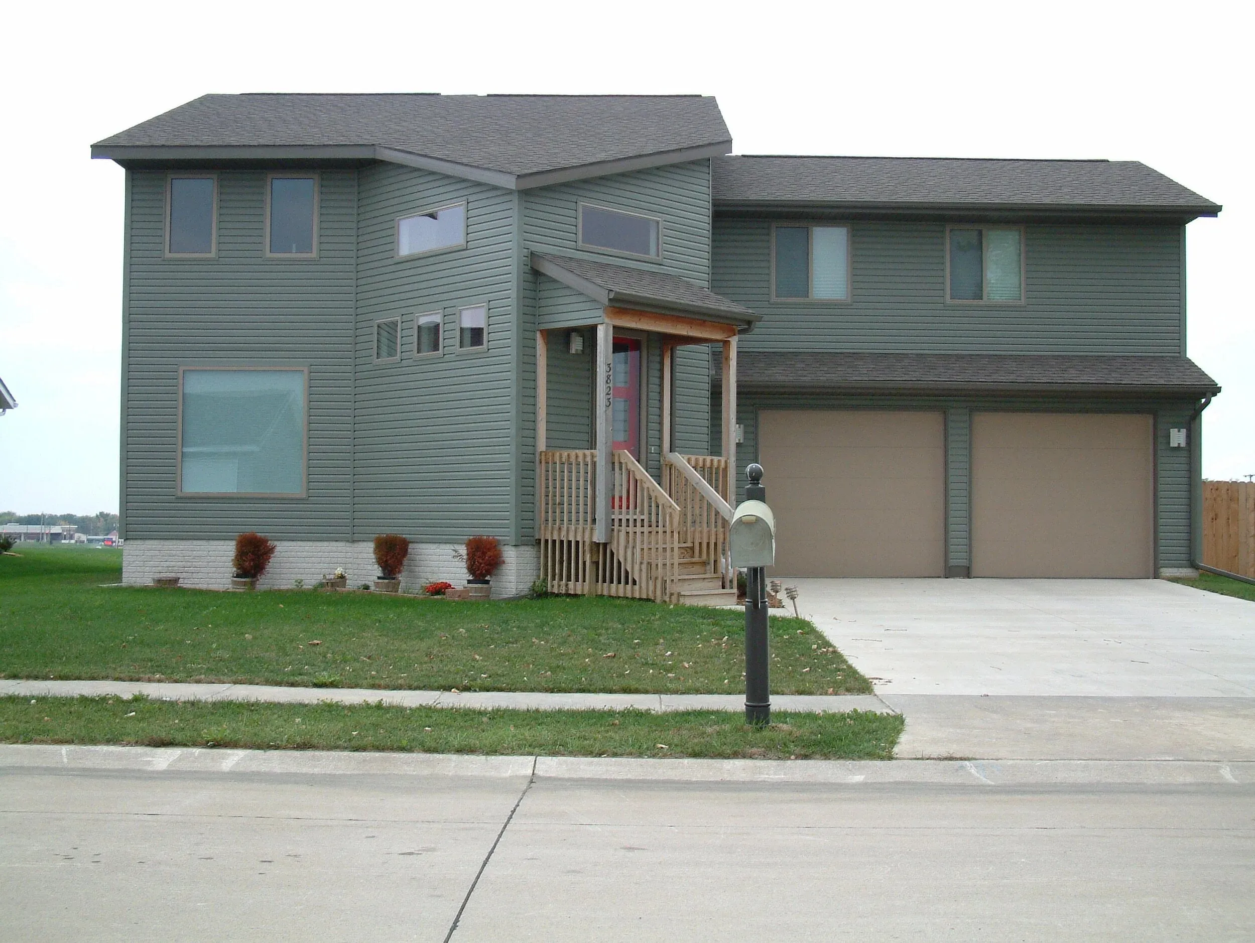 Owl House, custom home in Bettendorf, IA