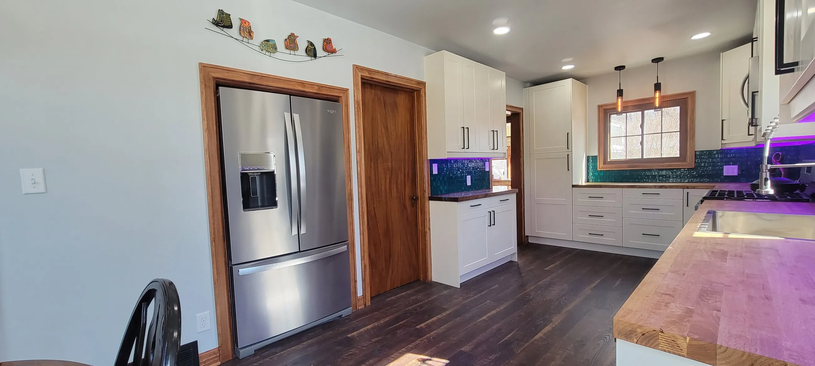 Refrigerator wall and resin counter run